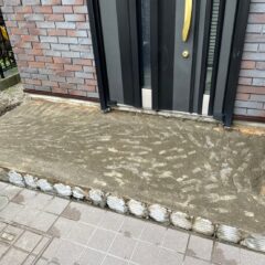 中央区Ｋ様邸【玄関タイル貼替 】①